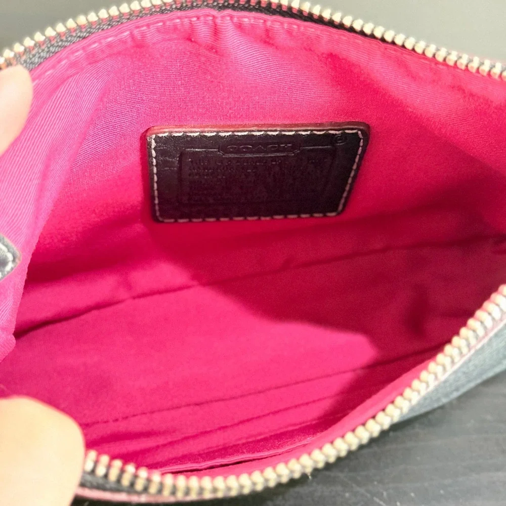 VTG Coach 8E96 Black Pebbled Leather Hobo Small Shoulder Bag Pink Lining **READ